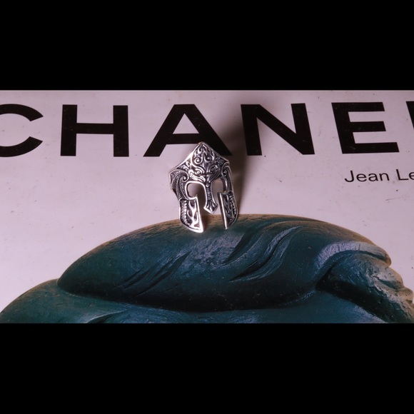 Men’s Stainless Steel Knight Ring - Picture 3 of 3